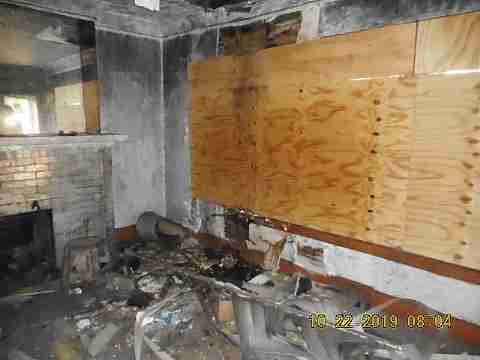 2435 Glandale (13)_m.jpg